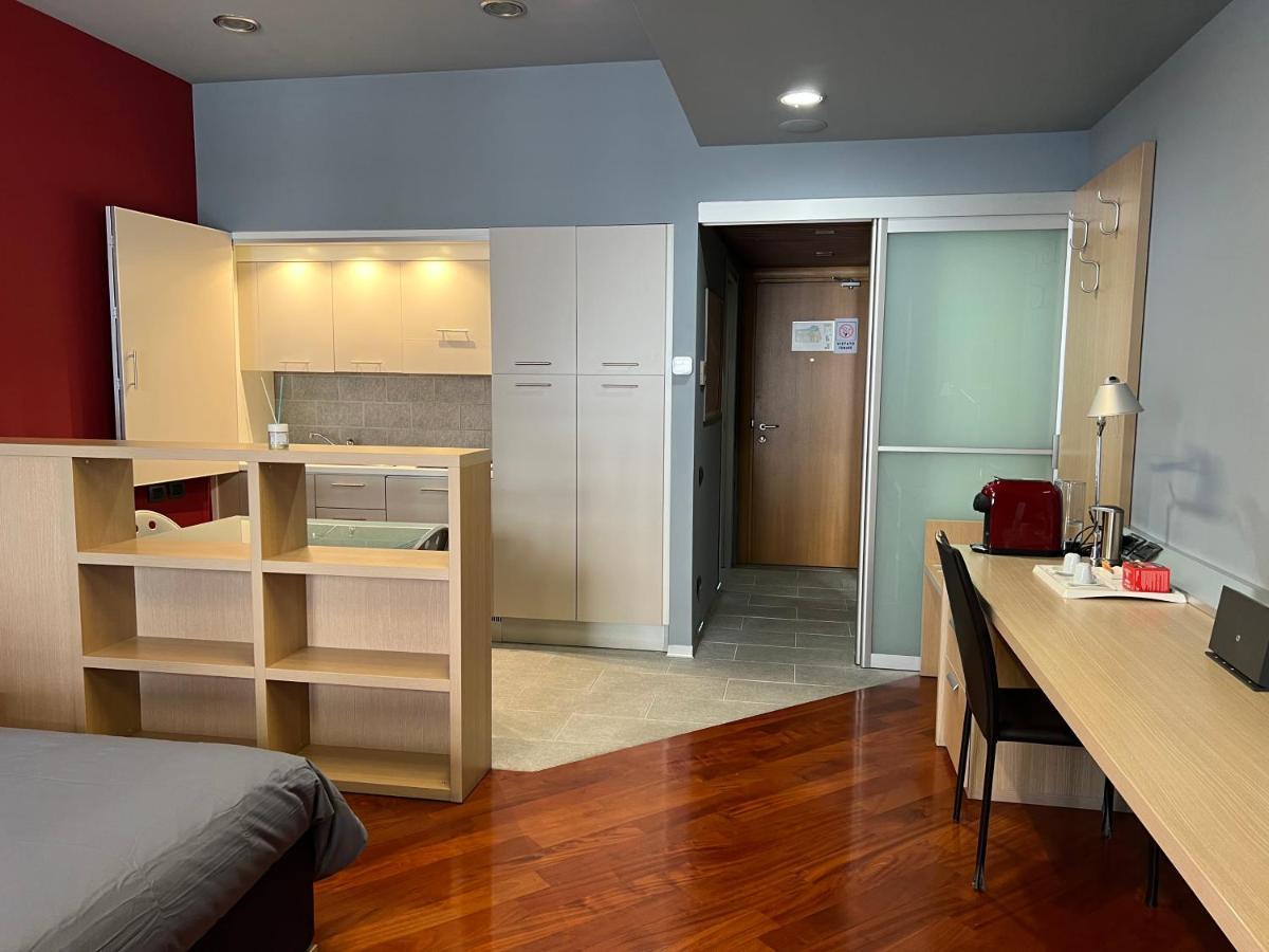 Appartamento Moderno Torino San Salvario エクステリア 写真